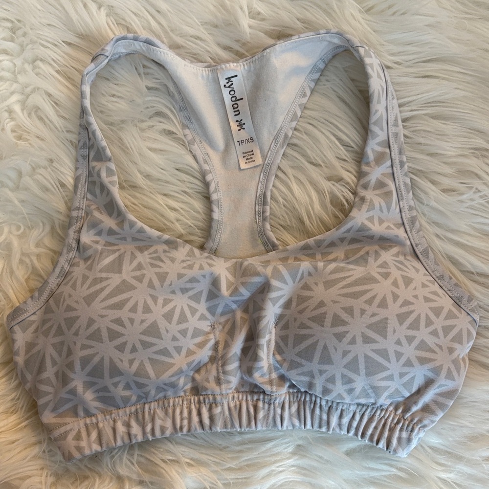 Kyodan Geometric Pattern Sports Bra - Light Gray